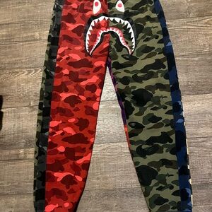 Men's Camouflage Shark Design Joggers